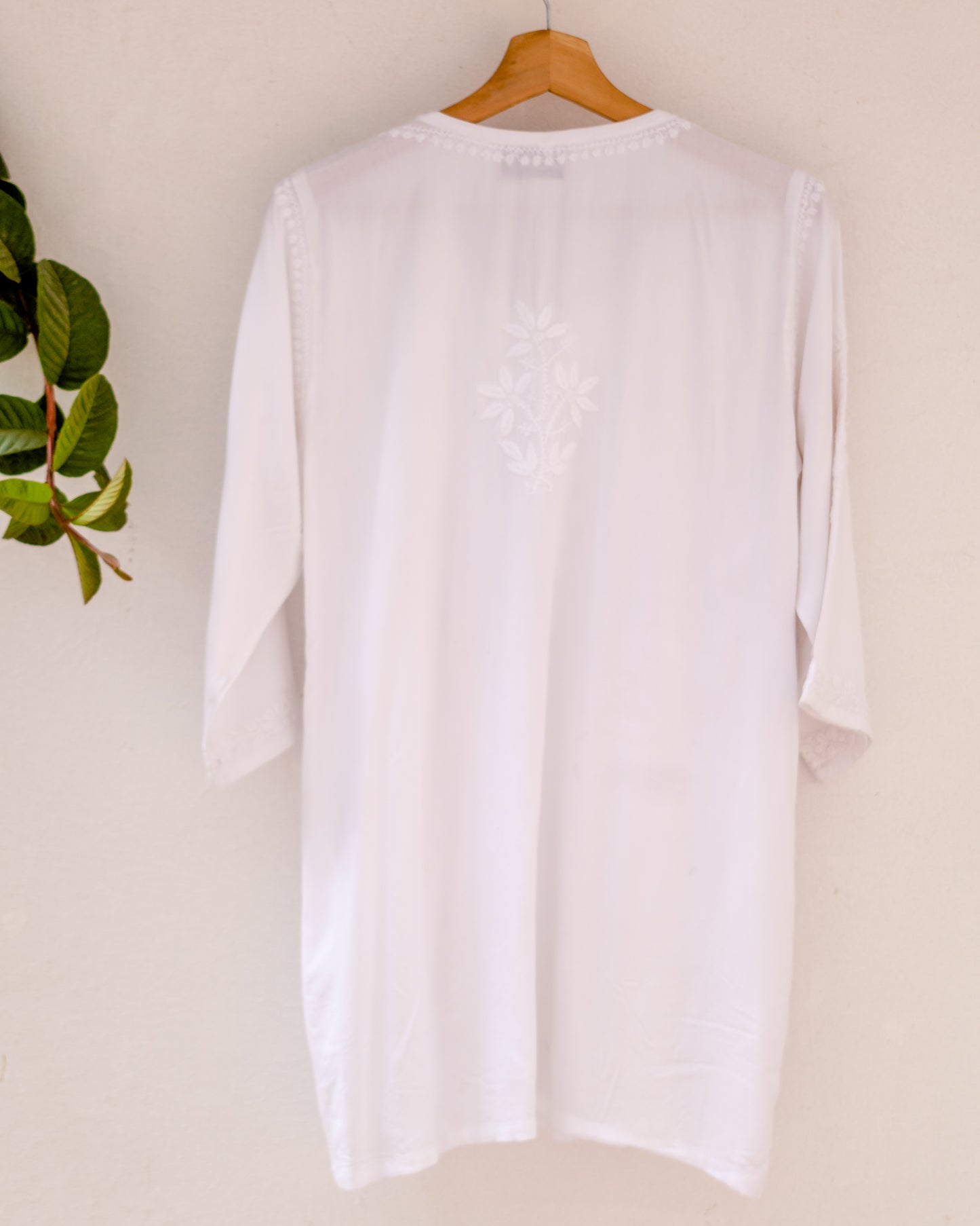 Short Top Rayon White